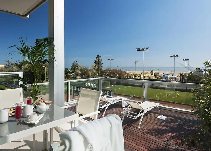 Waldorf Ξενοδοχείο 4*