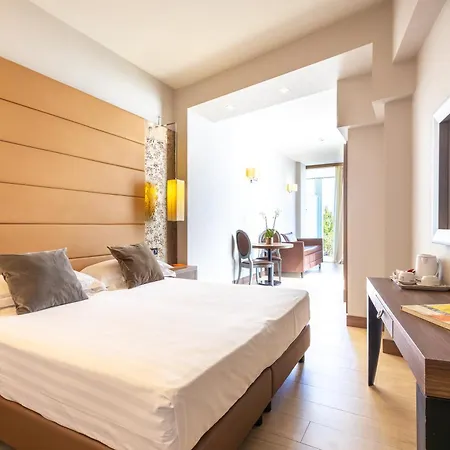 Hotel Waldorf 4*