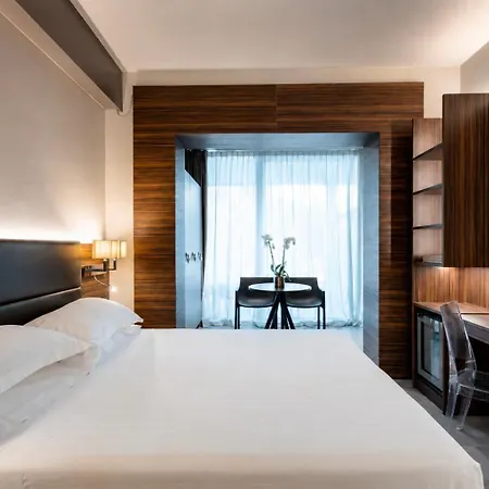 Hotel Waldorf 4*
