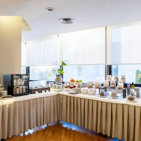 Hotel Waldorf 4*
