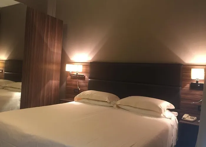 Waldorf 4*