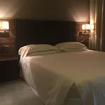 Waldorf 4*